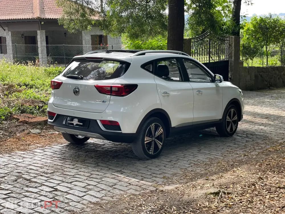 MG ZS Maximal Luxury