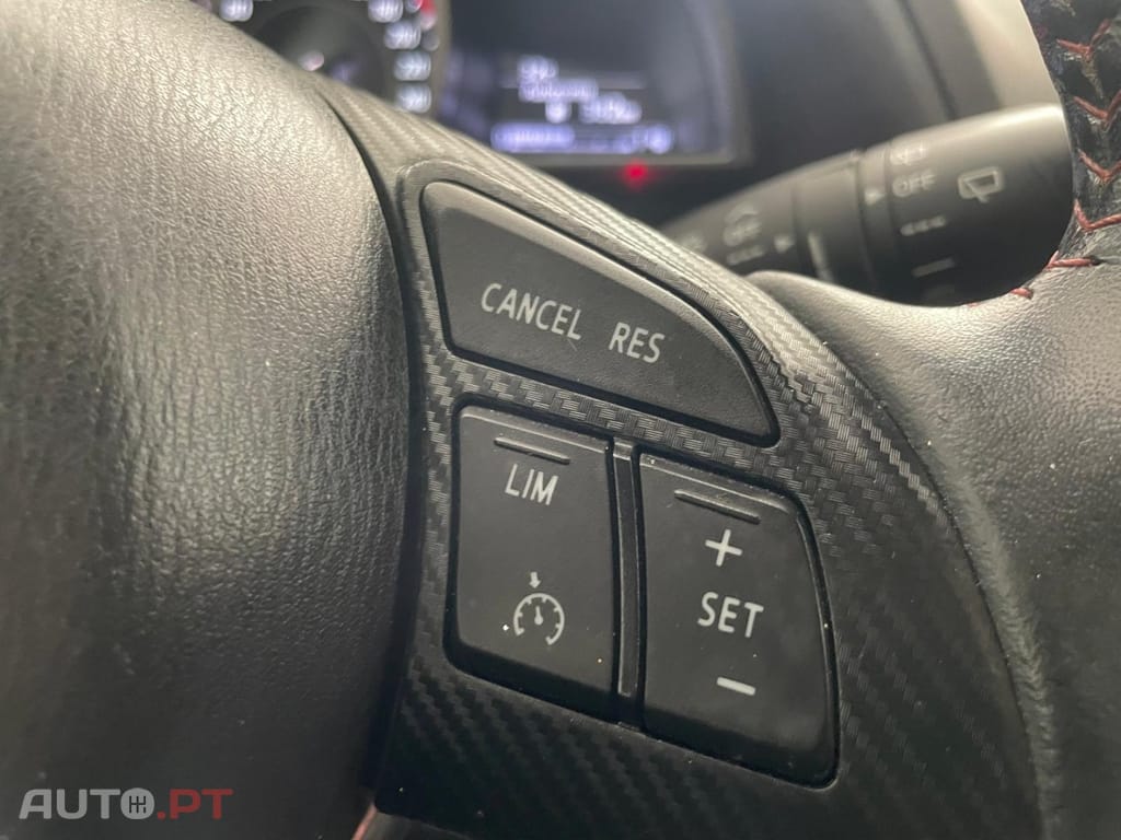 Mazda 3 1.5 Sky-D Evolve HS Navi