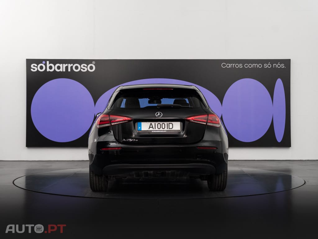 Mercedes-Benz A 250 e Style Plus