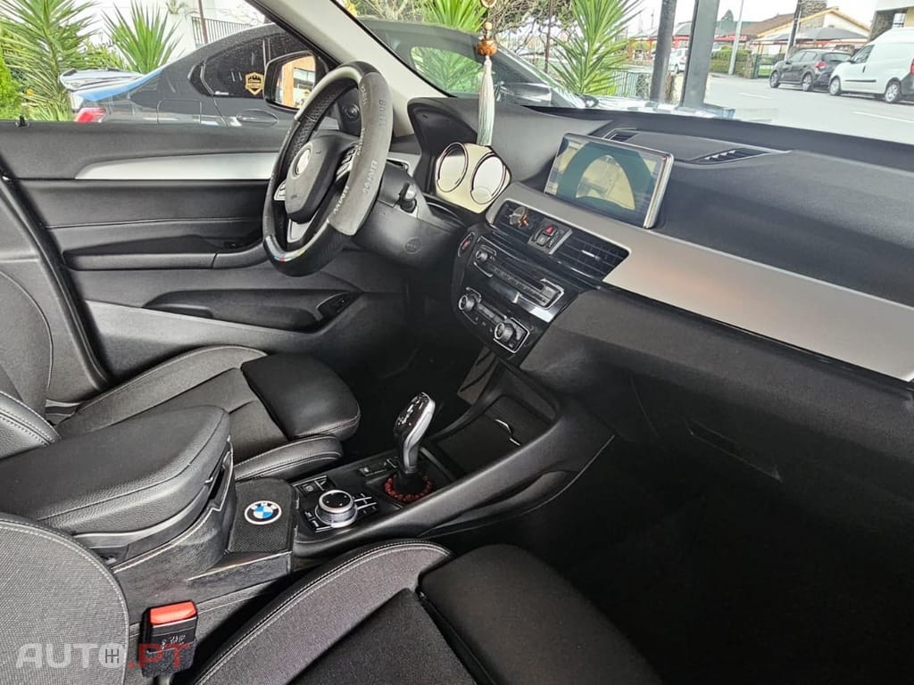 BMW X1 18 d xDrive Auto