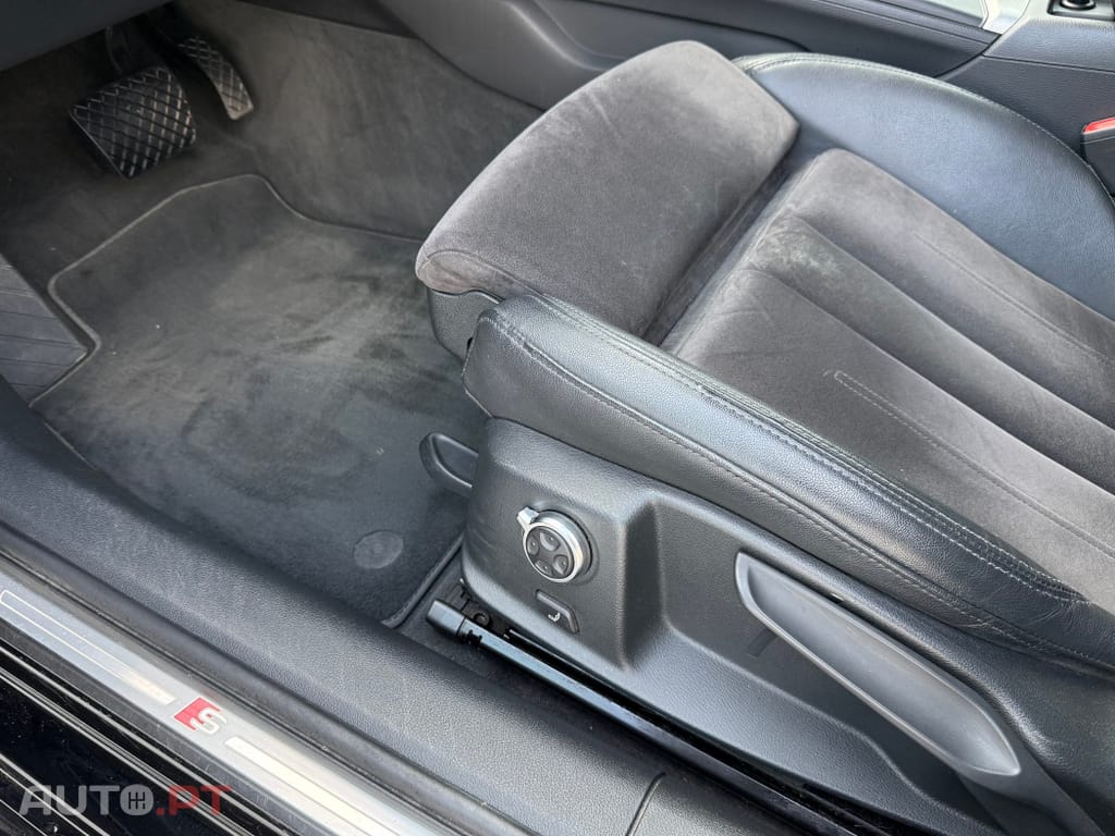 Audi A4 Avant 2.0 TDI S-line S tronic