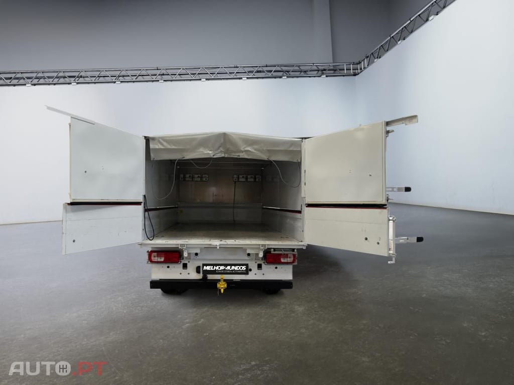 Volkswagen Crafter 50 2.0 TDI L4 Business