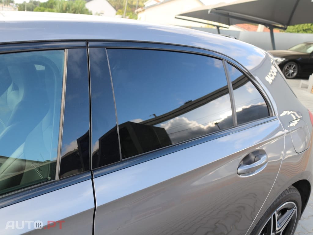 Mercedes-Benz A 250 e AMG Line
