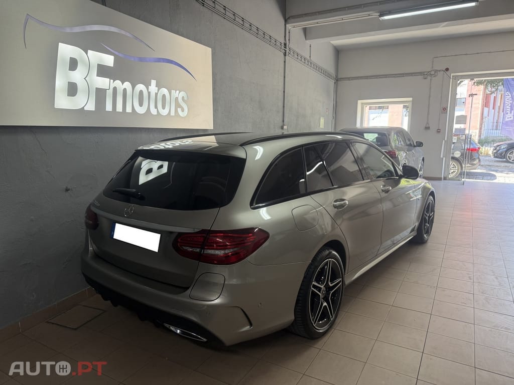 Mercedes-Benz C 300 de AMG Line