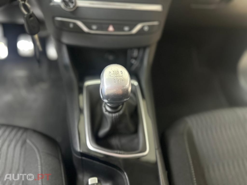 Peugeot 308 1.6 BlueHDi Style