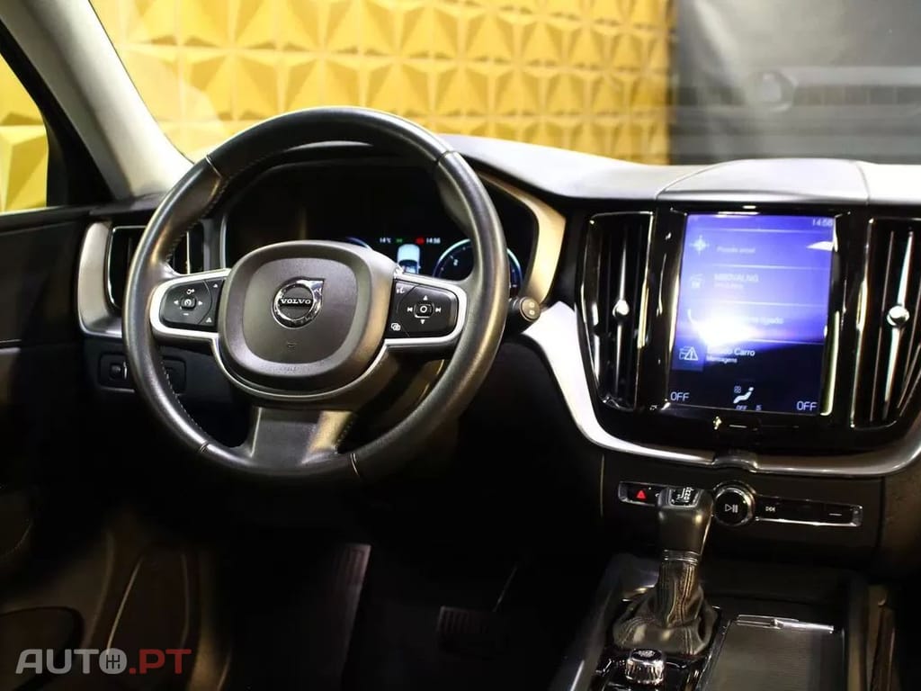 Volvo XC60 D4 Geartronic Momentum