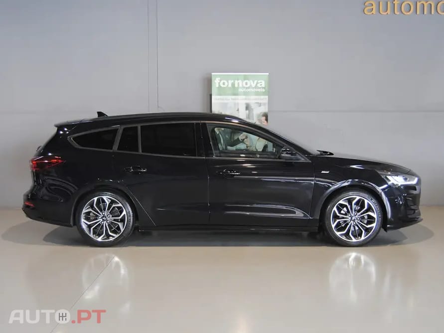 Ford Focus SW 1.0 EcoBoost ST-Line X Aut.