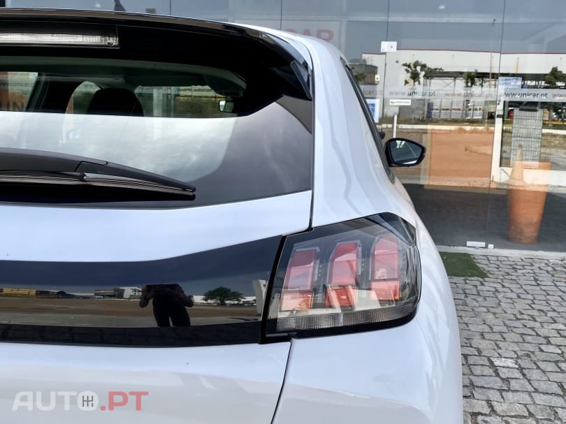 Peugeot 208 1.2 PureTech Active Pack
