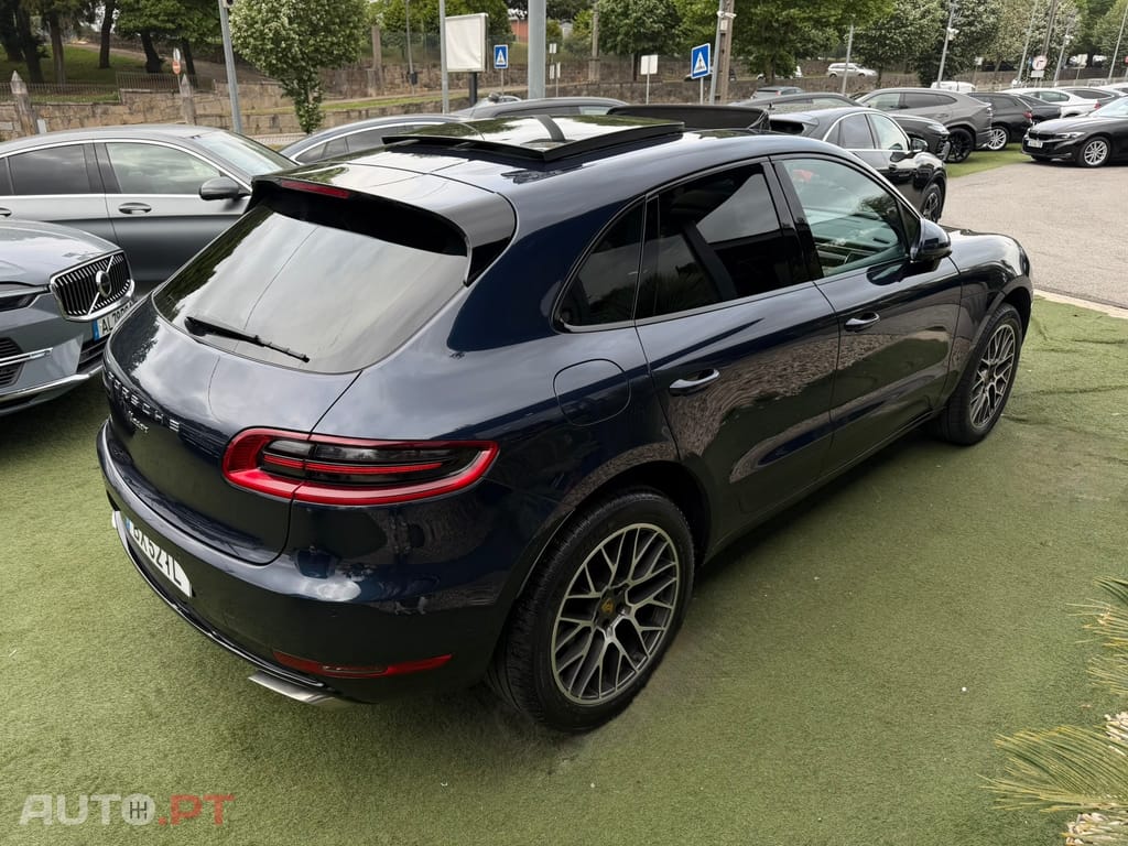 Porsche Macan PDK