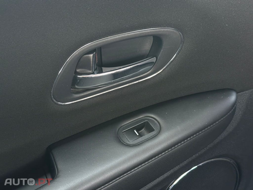Honda HR-V 1.6 i-DTEC Elegance Navi