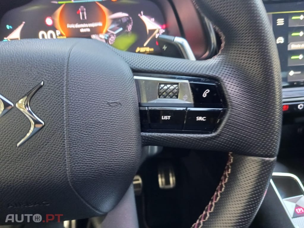 DS DS7 E-Tense Performance Line EAT8