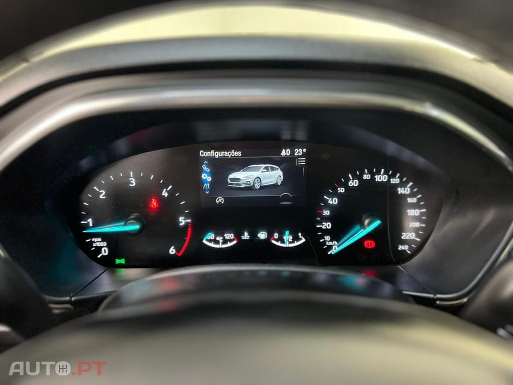 Ford Focus 1.5 TDCI ECOBLUE 120cv ACTIVE