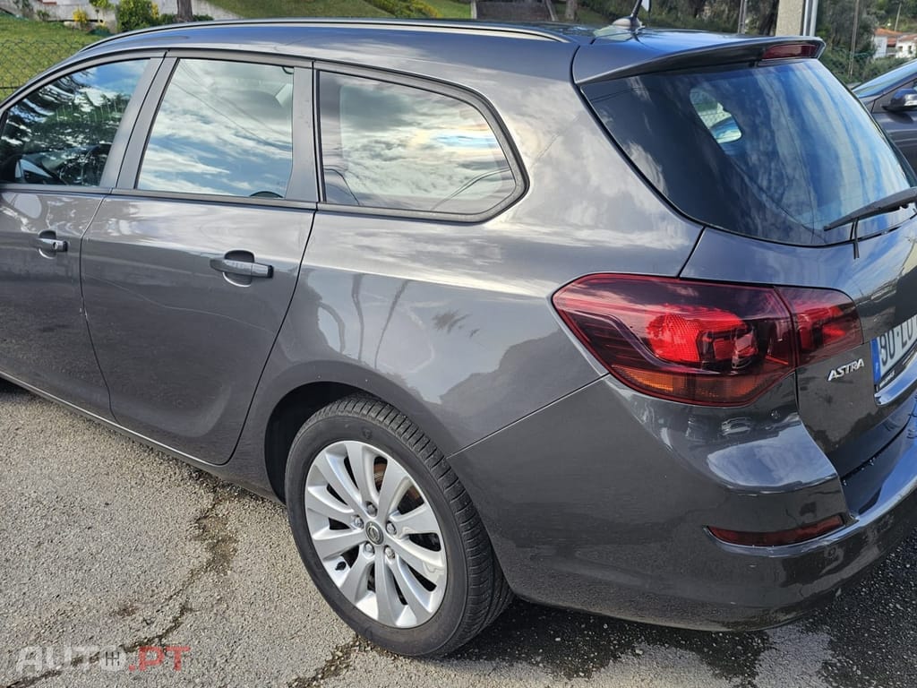 Opel Astra 1.7 CDTi Enjoy