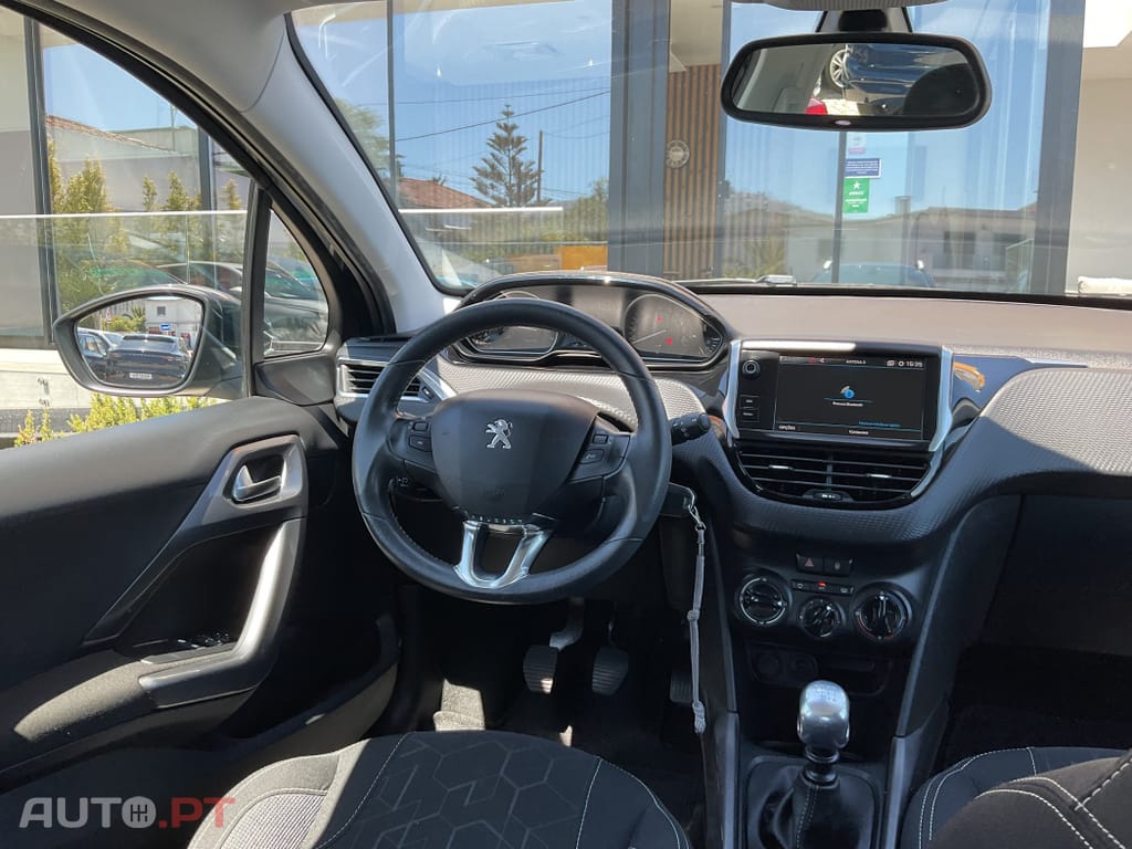 Peugeot 2008 1.6 BlueHDi Active