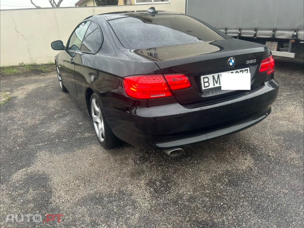 BMW 320 E92 coupé