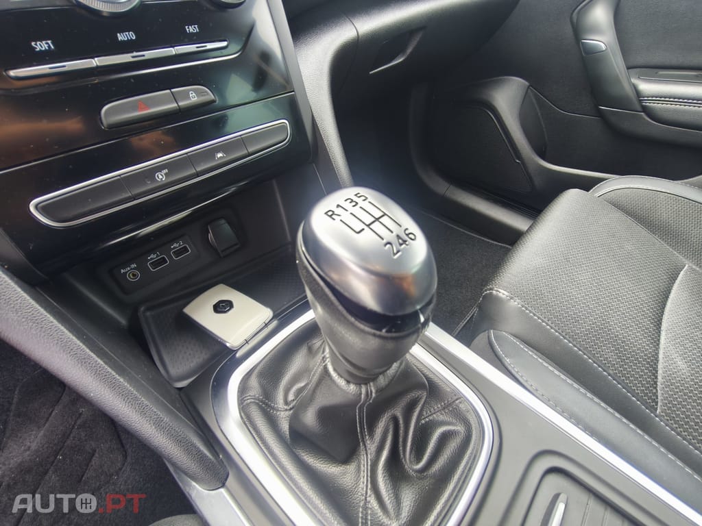 Renault Mégane Sport Tourer 1.5 Blue dCi Intens
