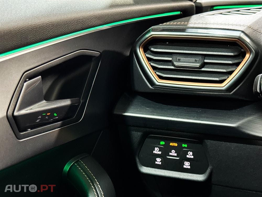 Cupra Formentor 1.4 e-Hybrid DSG VZ