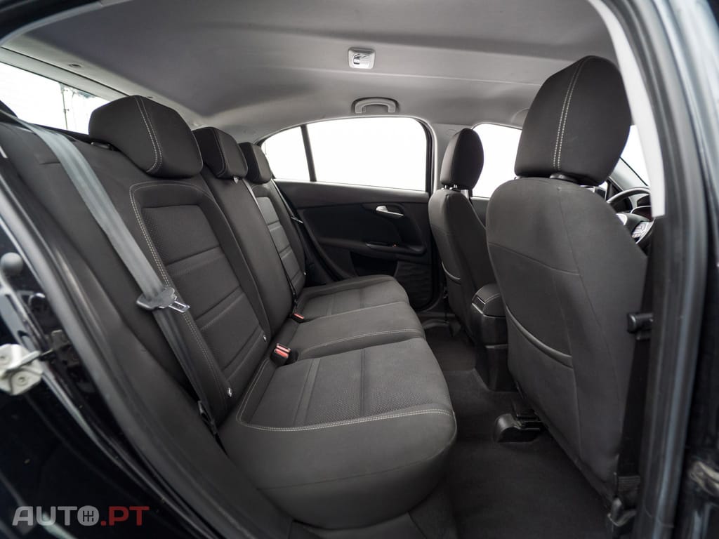 Fiat Tipo 1.3 M-Jet Lounge