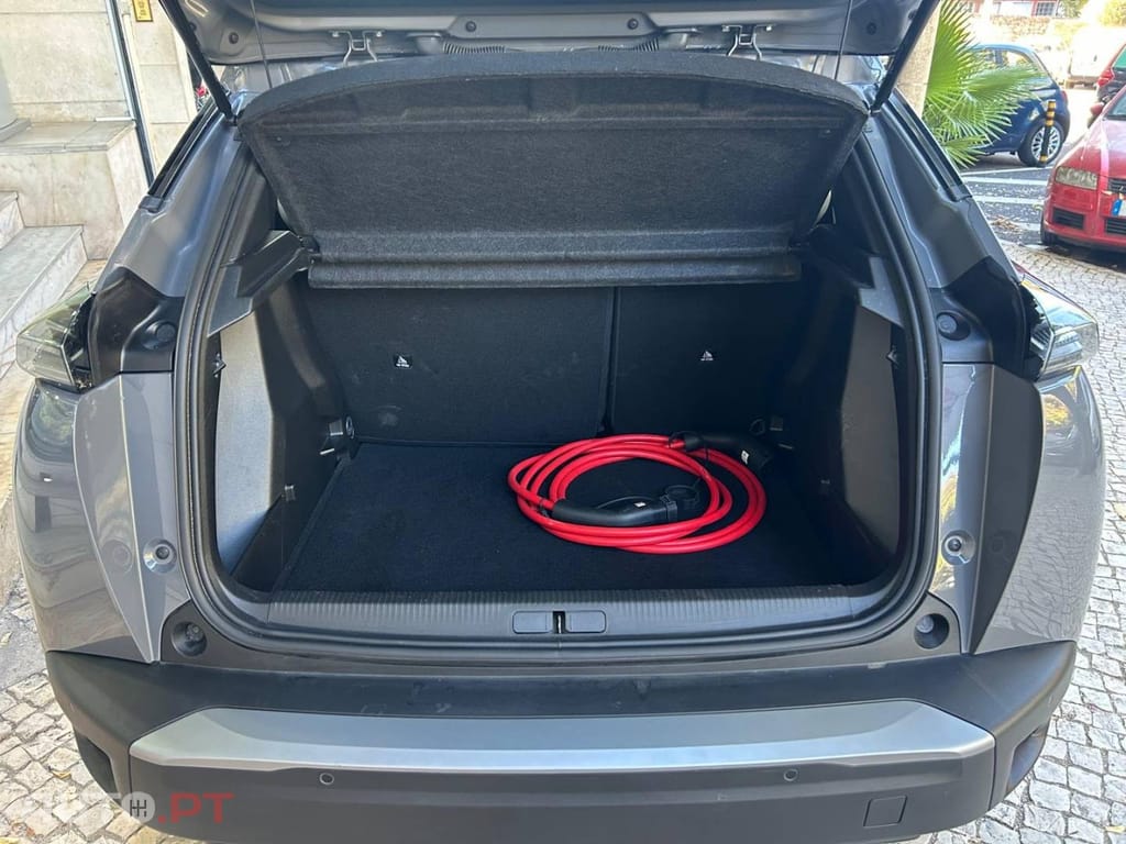 Peugeot E-2008 54 kWh Allure