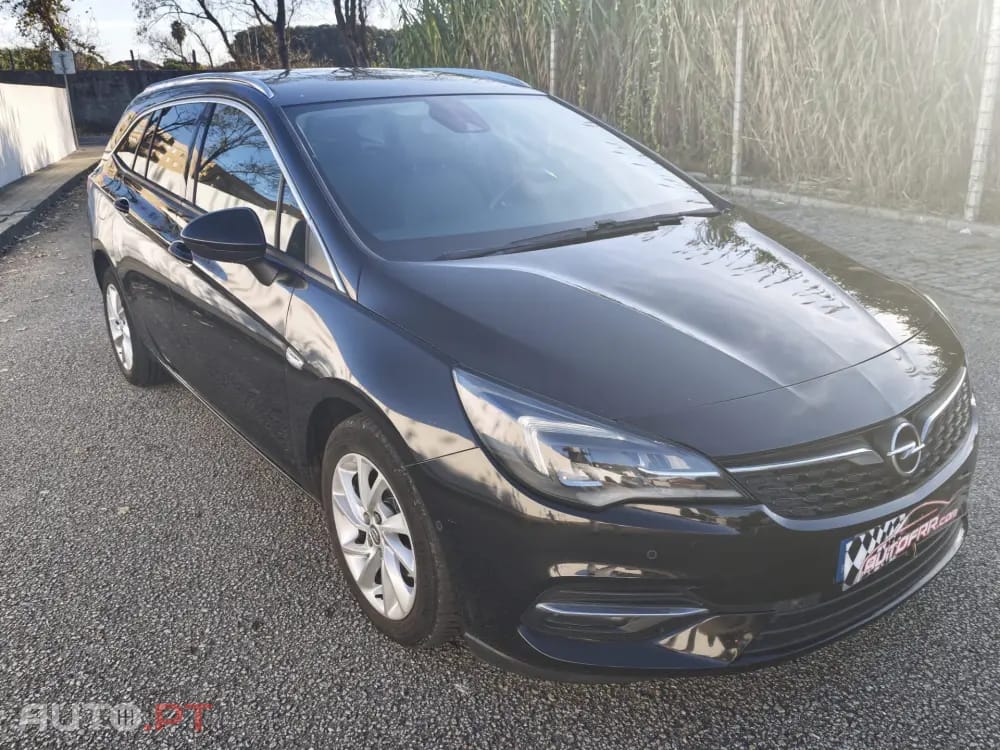 Opel Astra Sports Tourer 1.5 D S&S Auto Business Elegance