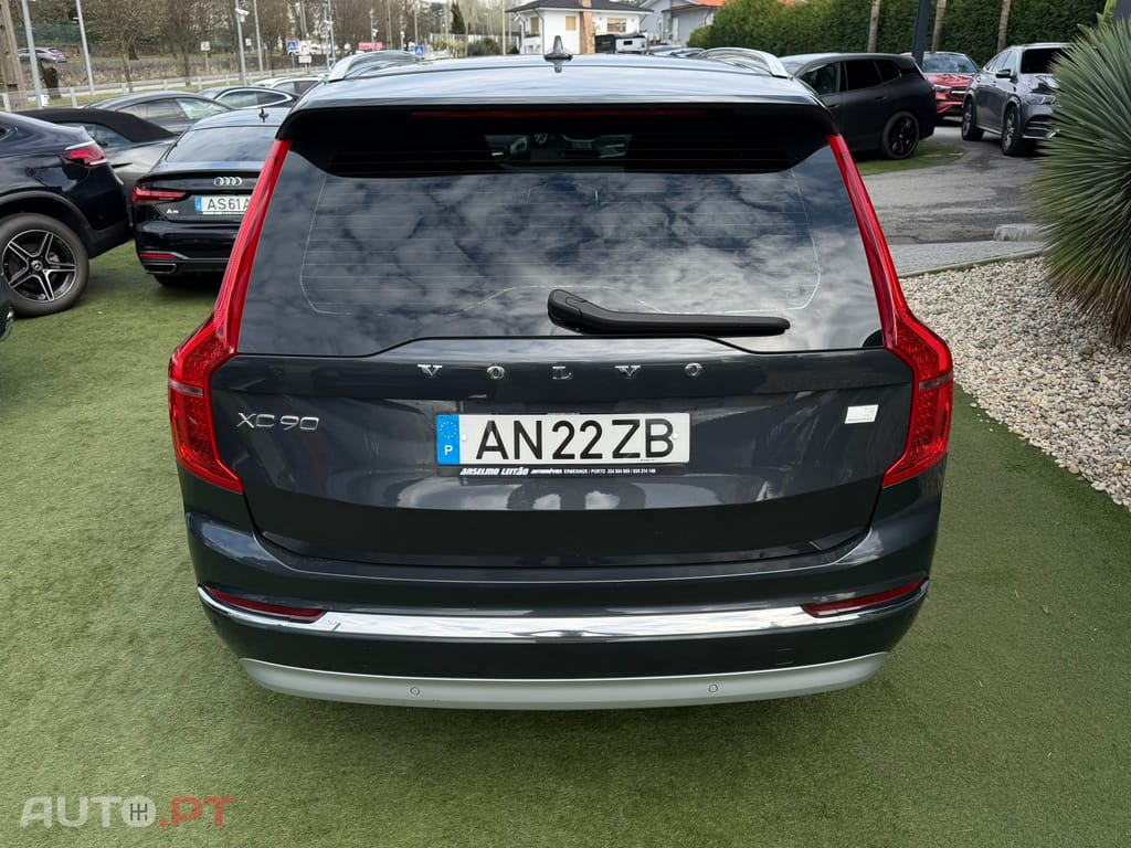 Volvo XC90 2.0 T8 PHEV Inscription Expression AWD