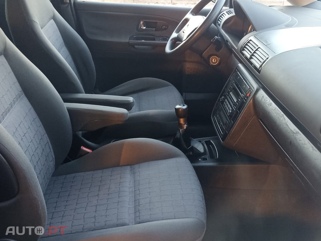 Seat Alhambra 1.9 TDI Sport