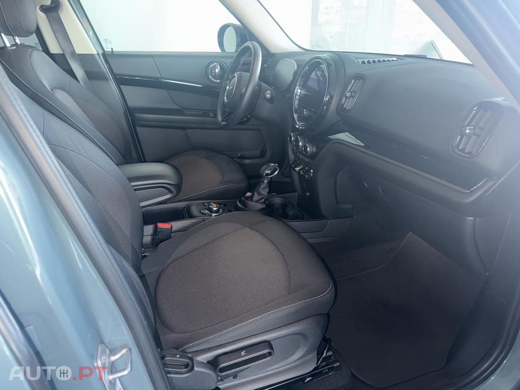 MINI Countryman Cooper SE ALL4 Auto