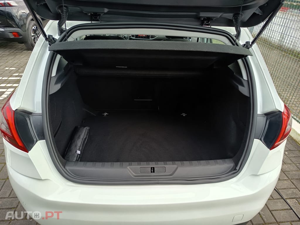 Peugeot 308 1.2 PureTech Style