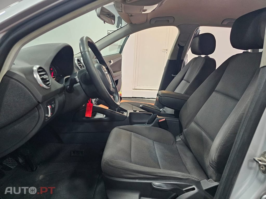 Audi A3 Sportback 1.6 TDi Attraction