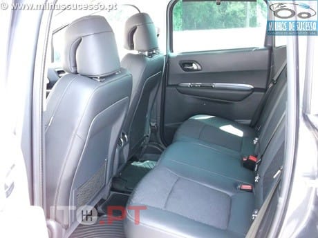 Peugeot 3008 1.6 BlueHDI SPORT 120 cv
