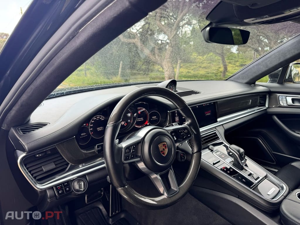 Porsche Panamera 4 S