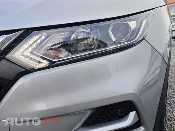 Nissan Qashqai 1.5 dCi N-Connecta J18
