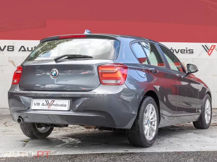 BMW 116 i Aut. Sport Line