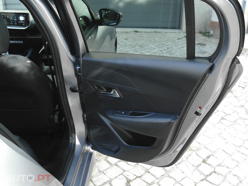 Peugeot 208 1.2 PureTech Allure
