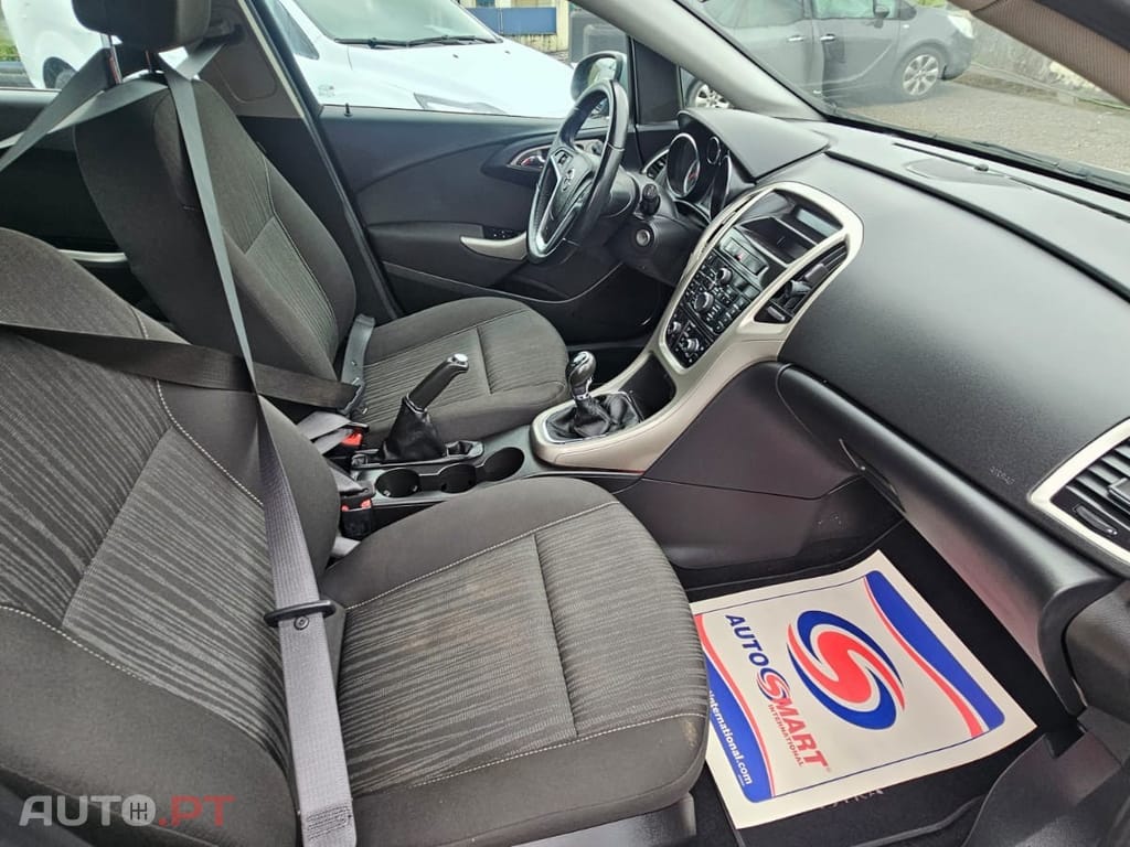 Opel Astra 1.3 CDTi Enjoy