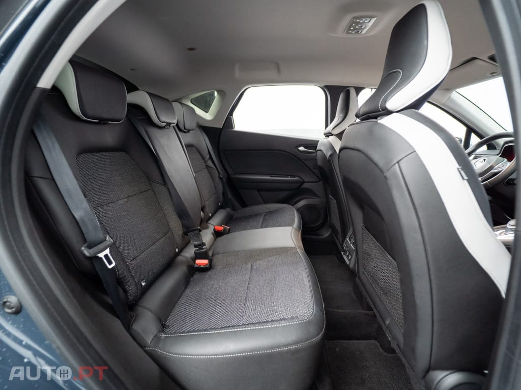 Renault Captur 1.6 E-Tech Plug-In Hybrid Techno