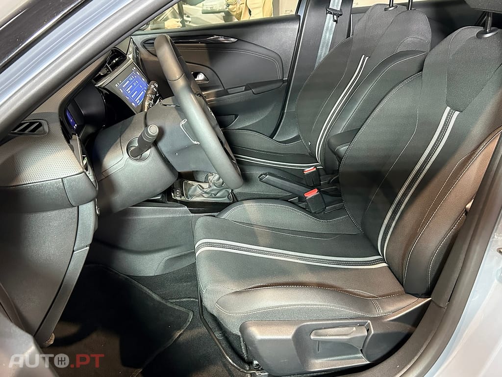 Opel Corsa 1.2 T GS