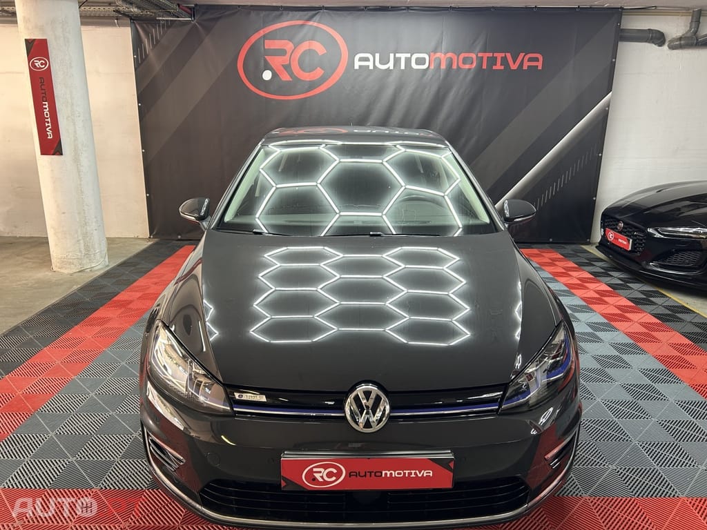 Volkswagen e-Golf AC/DC