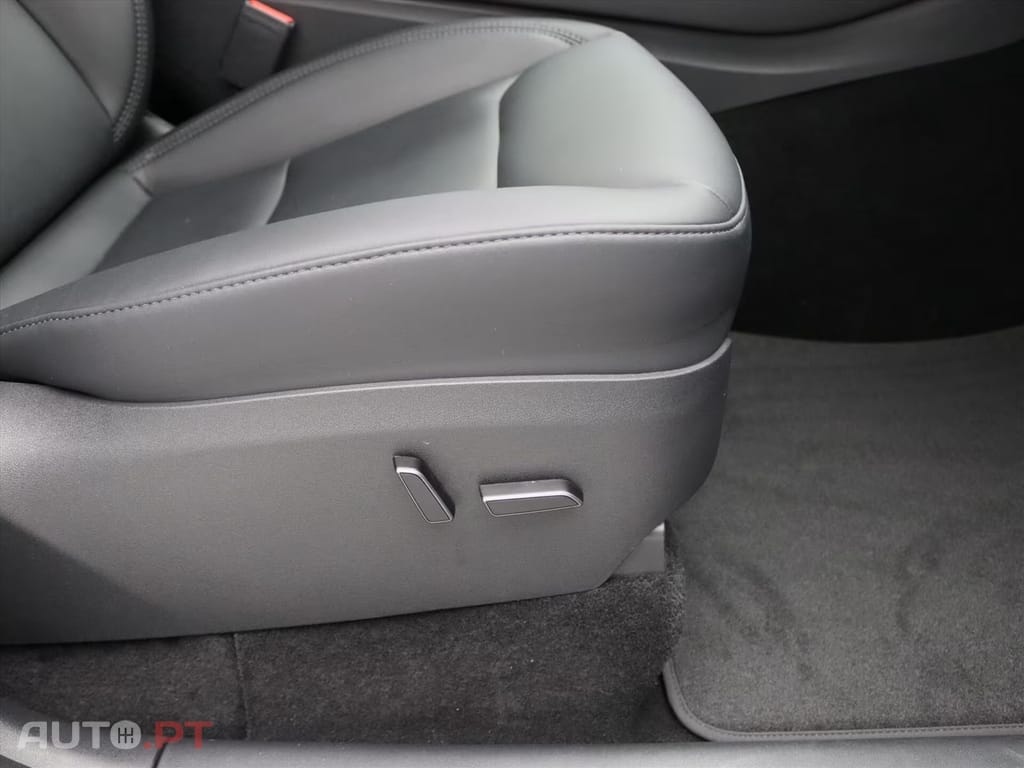 Tesla Model Y Performance AWD I.V.A DEDUTIVEL