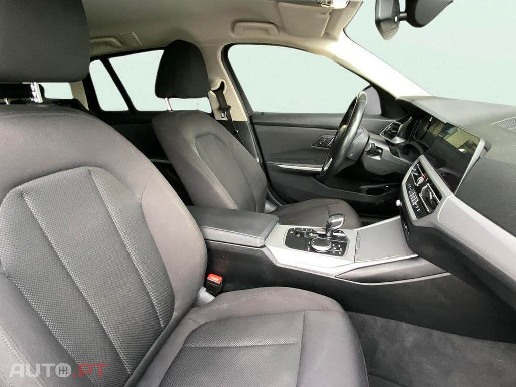 BMW 330 e Corporate Edition Auto