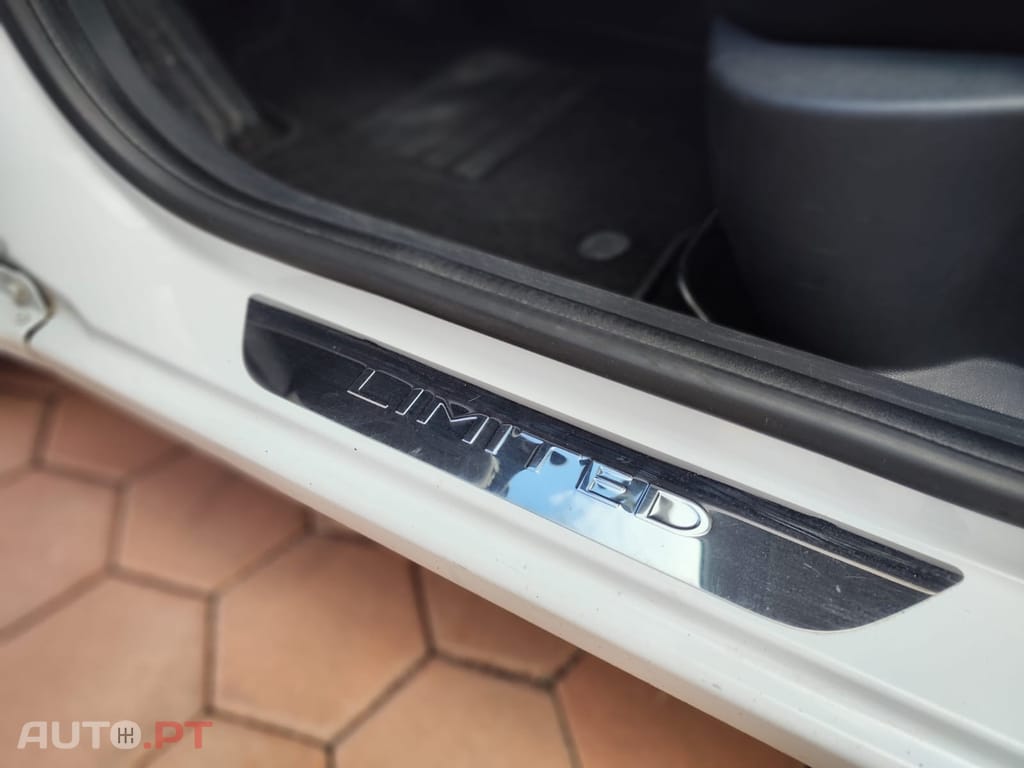 Renault Clio Sport Tourer 0.9 TCe Limited