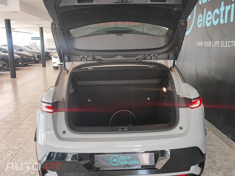 Renault Mégane E-Tech EV60 220hp optimum charge Equilibre — fotografia 6