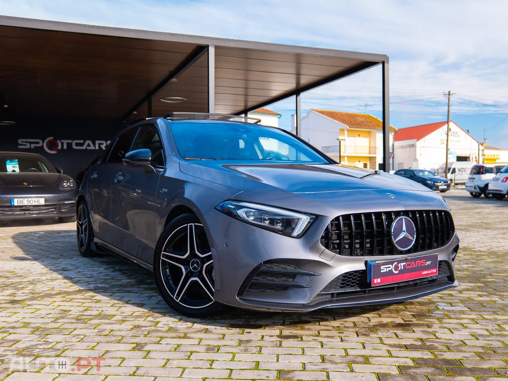 Mercedes-Benz A 35 AMG 4Matic Speedshift DCT 7G