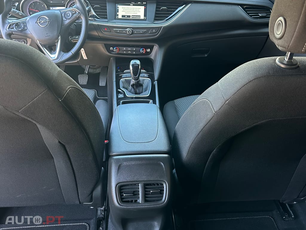 Opel Insignia 1.5 D Business Edition