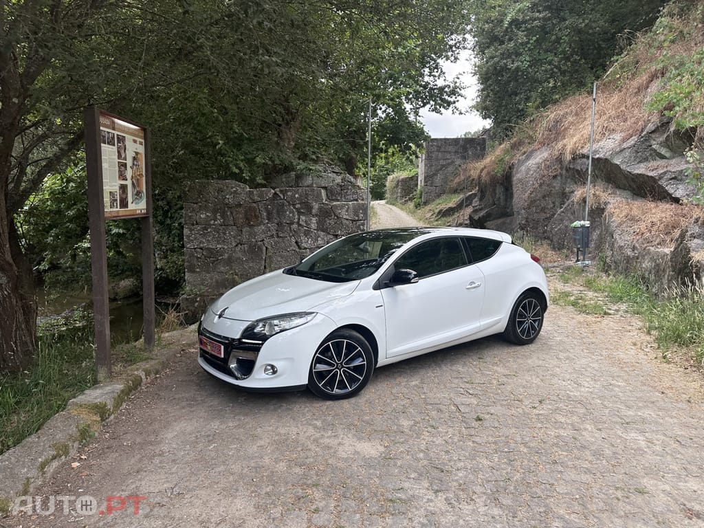 Renault Mégane Coupe 1.5 dCi Bose Edition SS