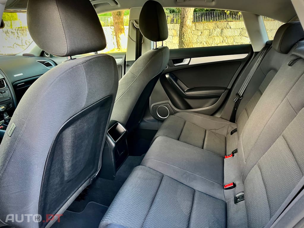 Audi A5 2.0 TDi S-line
