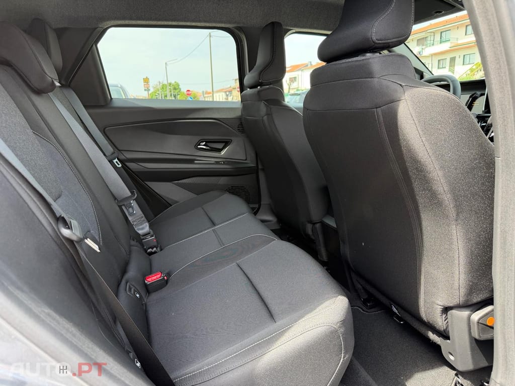 Nissan Micra 52 kWh Advance Two Tone