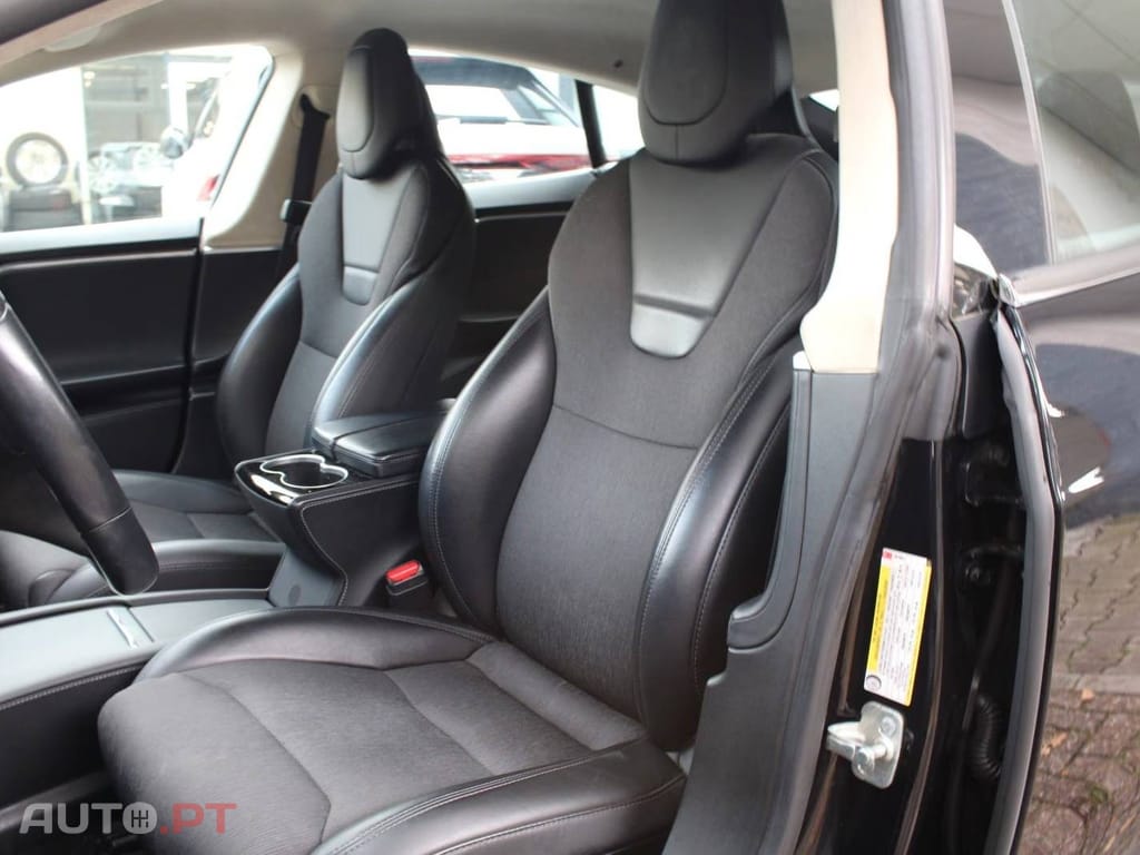 Tesla Model S 75D