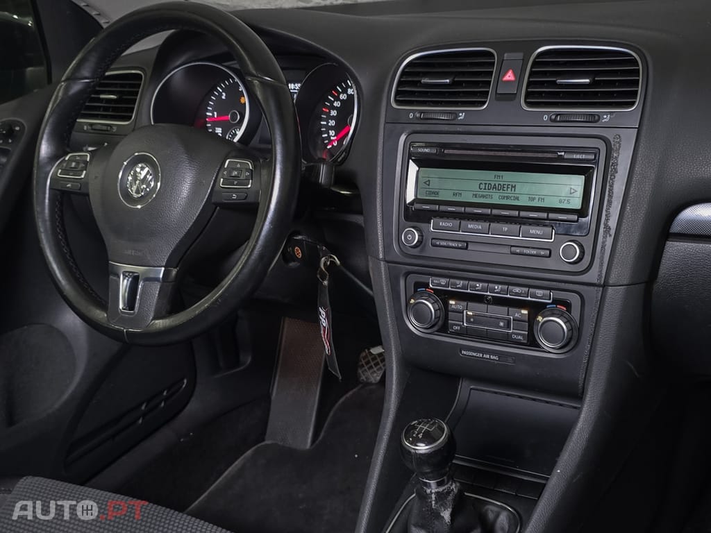Volkswagen Golf 1.6 TDi Highline