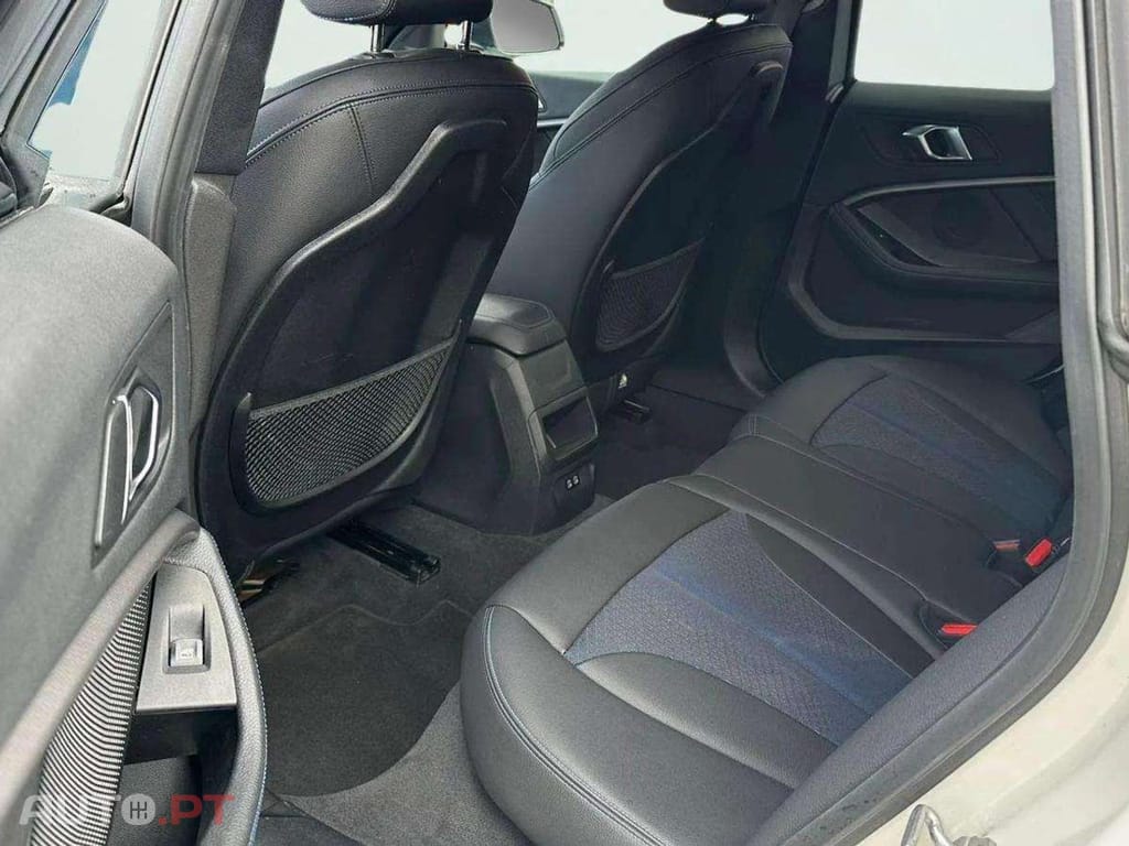 BMW 216 d Pack Desportivo M